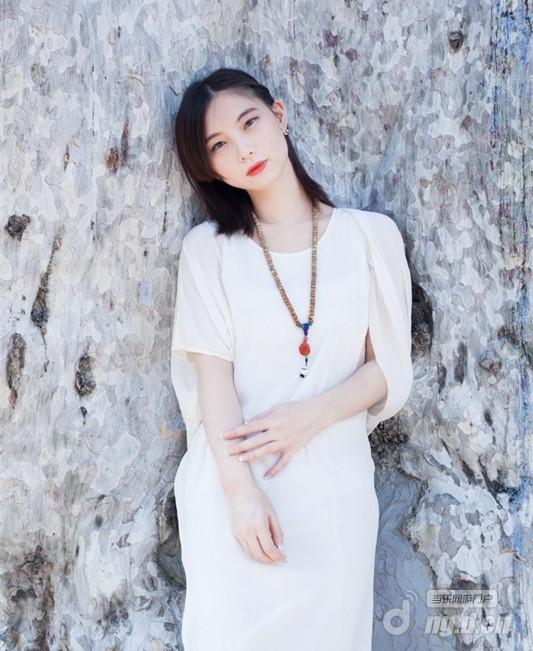 图1-张渔妹子长得很有仙气.jpg 人画皆仙 《天下X天下》美女画师OP原画欣赏